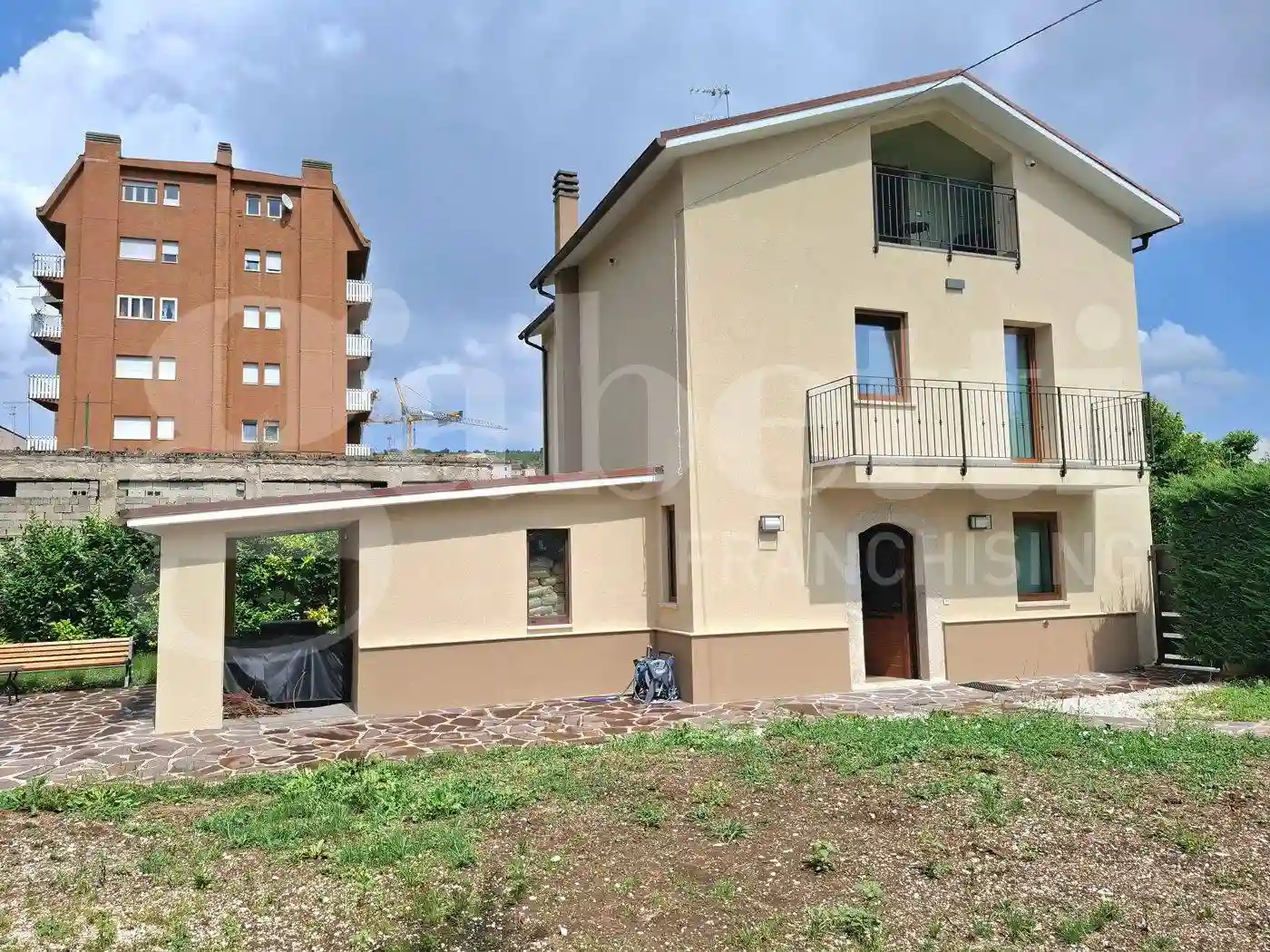 Villa - foto 2