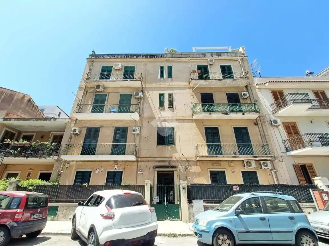 Appartamento in vendita a Palermo