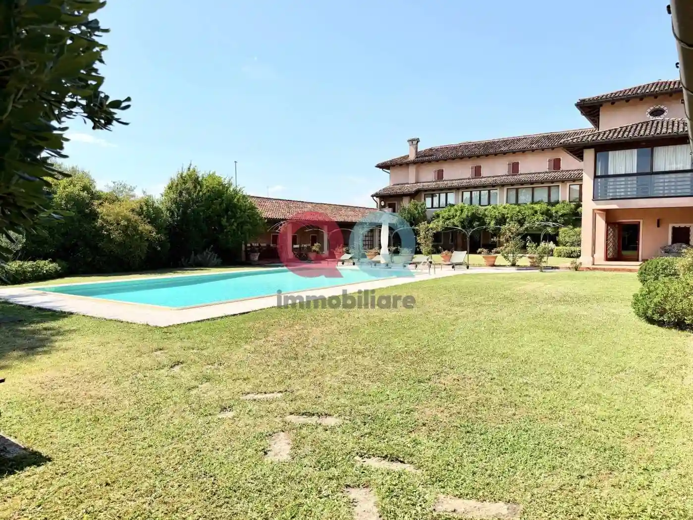 Villa - foto 3