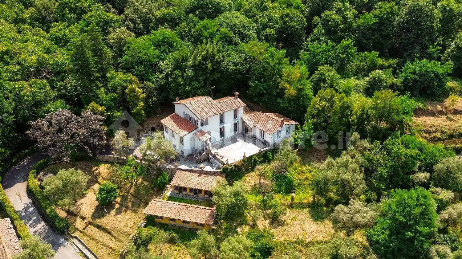 Villa in vendita a Massa