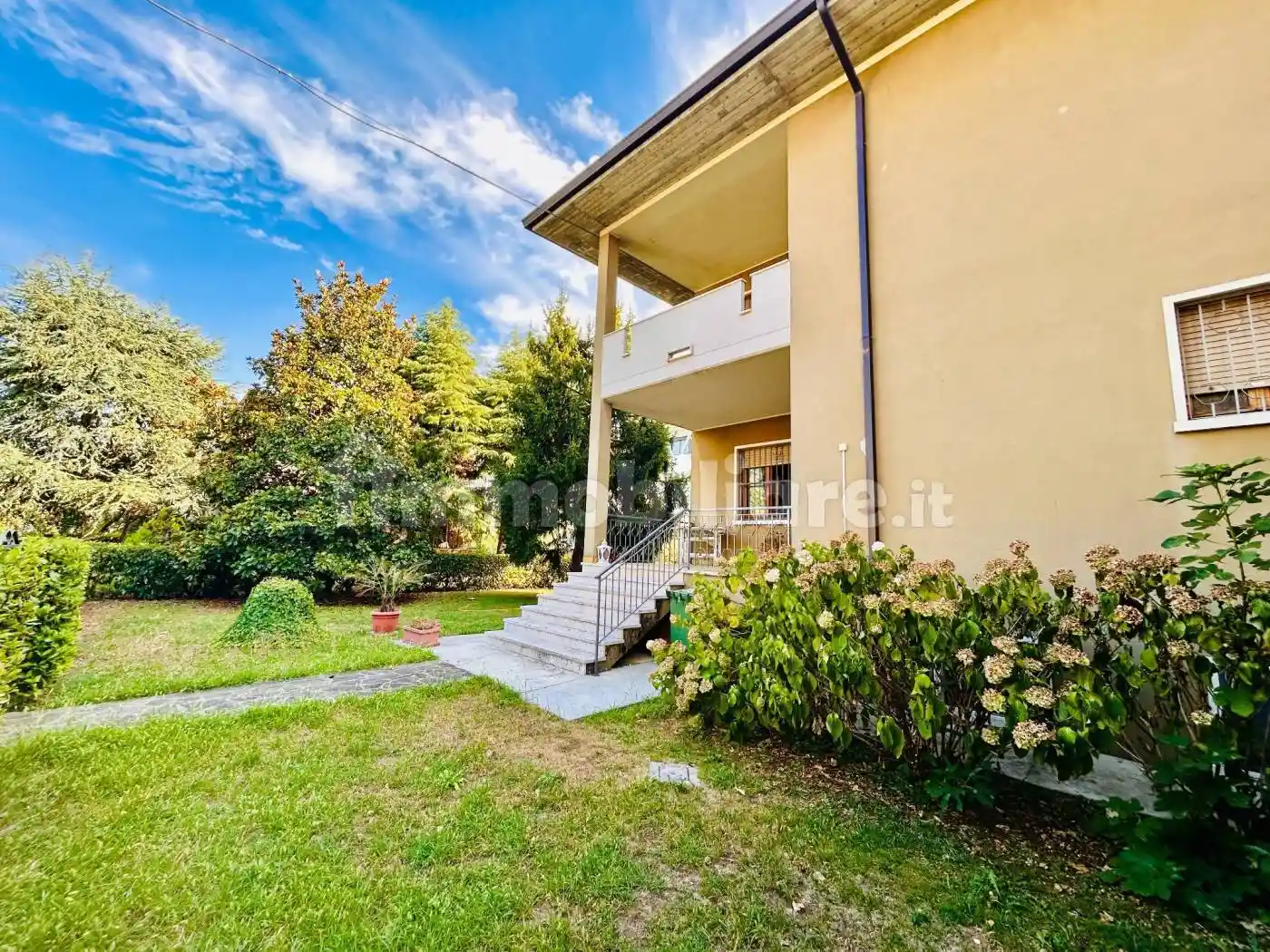 Villetta a schiera in vendita a Villafranca di Verona