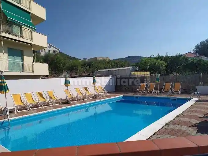 Appartamento in vendita a Pietra Ligure