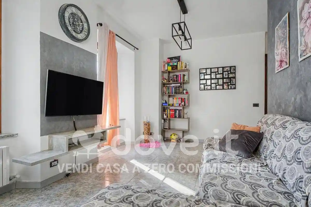 Appartamento in vendita a Lurate Caccivio