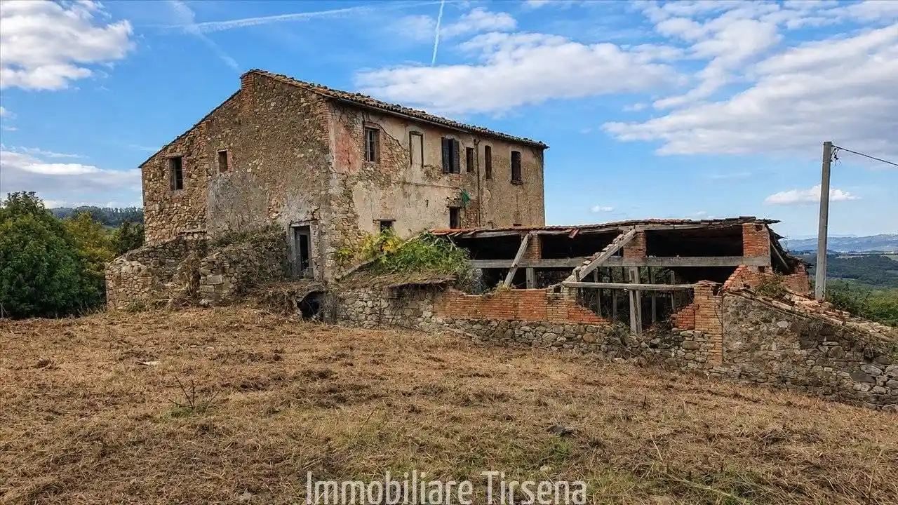Rustico - Casale in vendita a Fabro