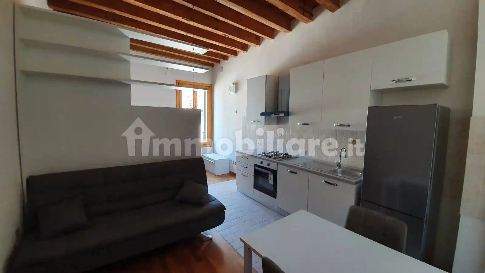 Appartamento in affitto a Lendinara