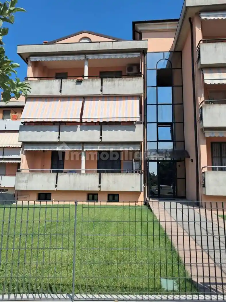 Appartamento in vendita a San Giorgio Piacentino
