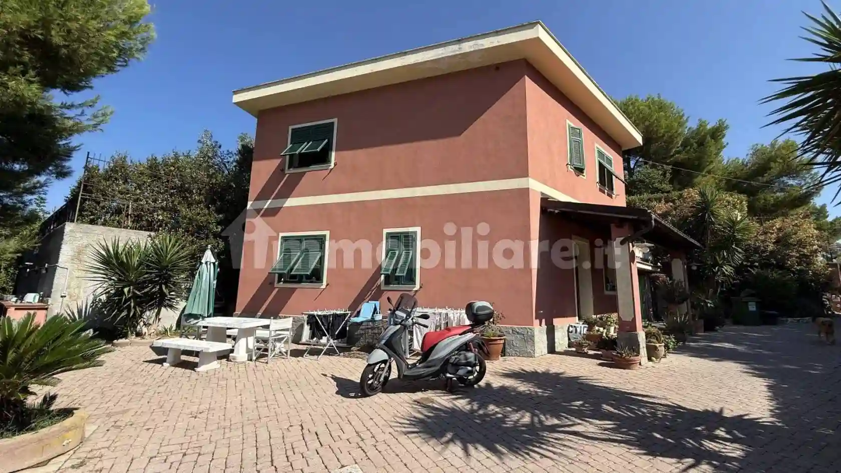 Villa - foto 2