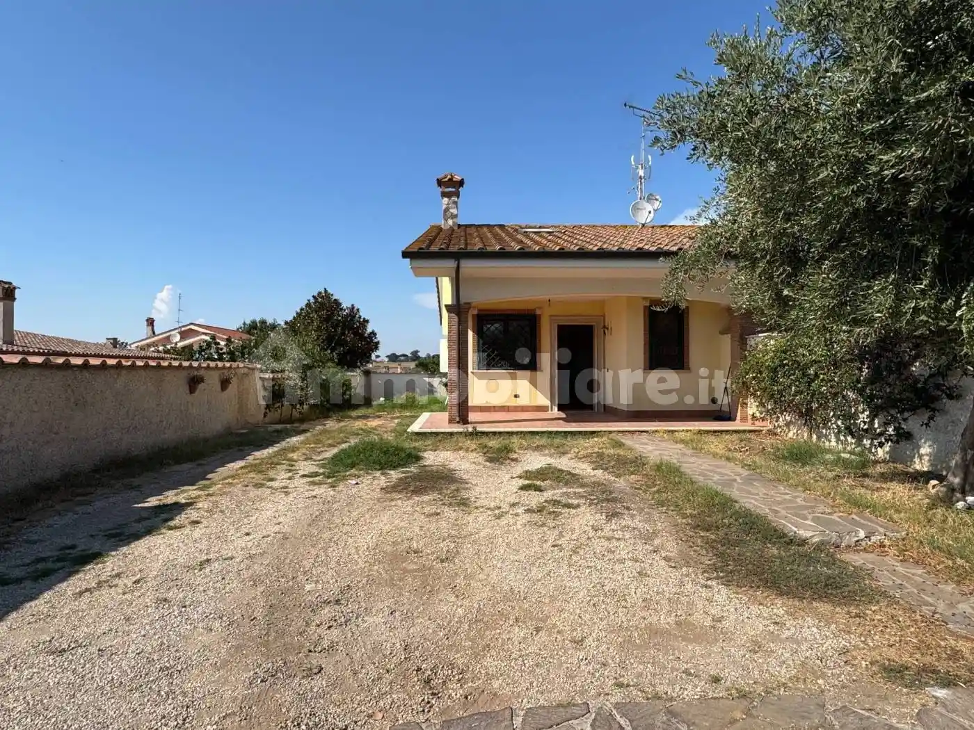 Villa in affitto a Ardea