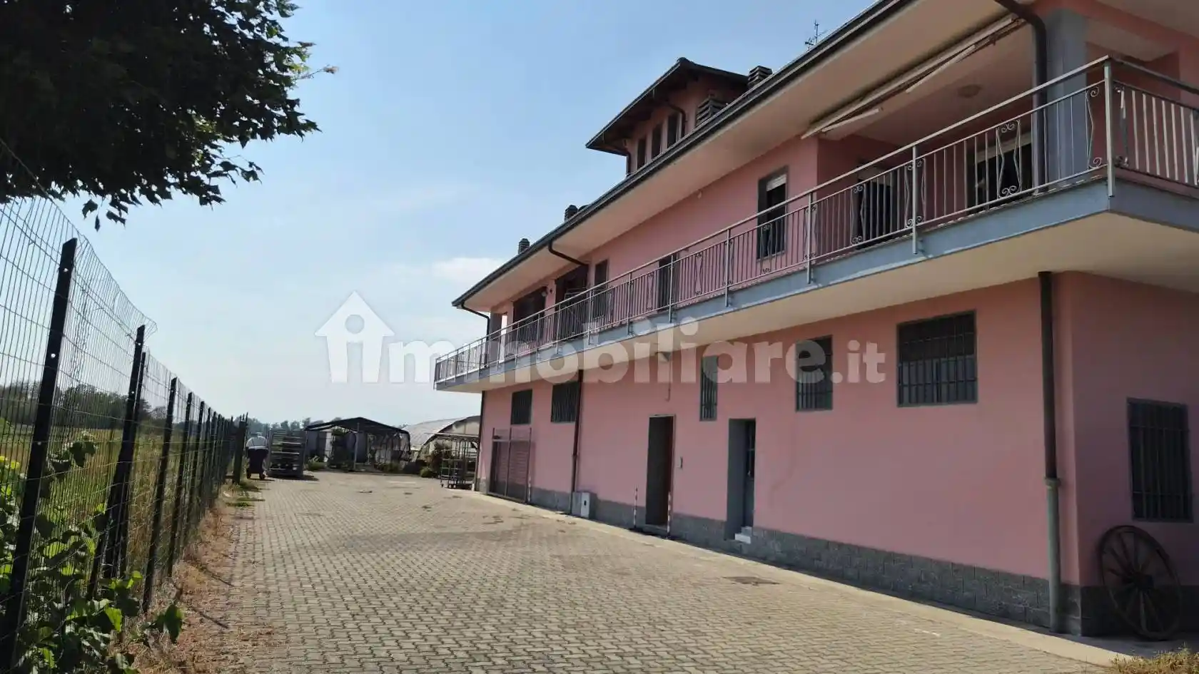 Villa in vendita a Lenta
