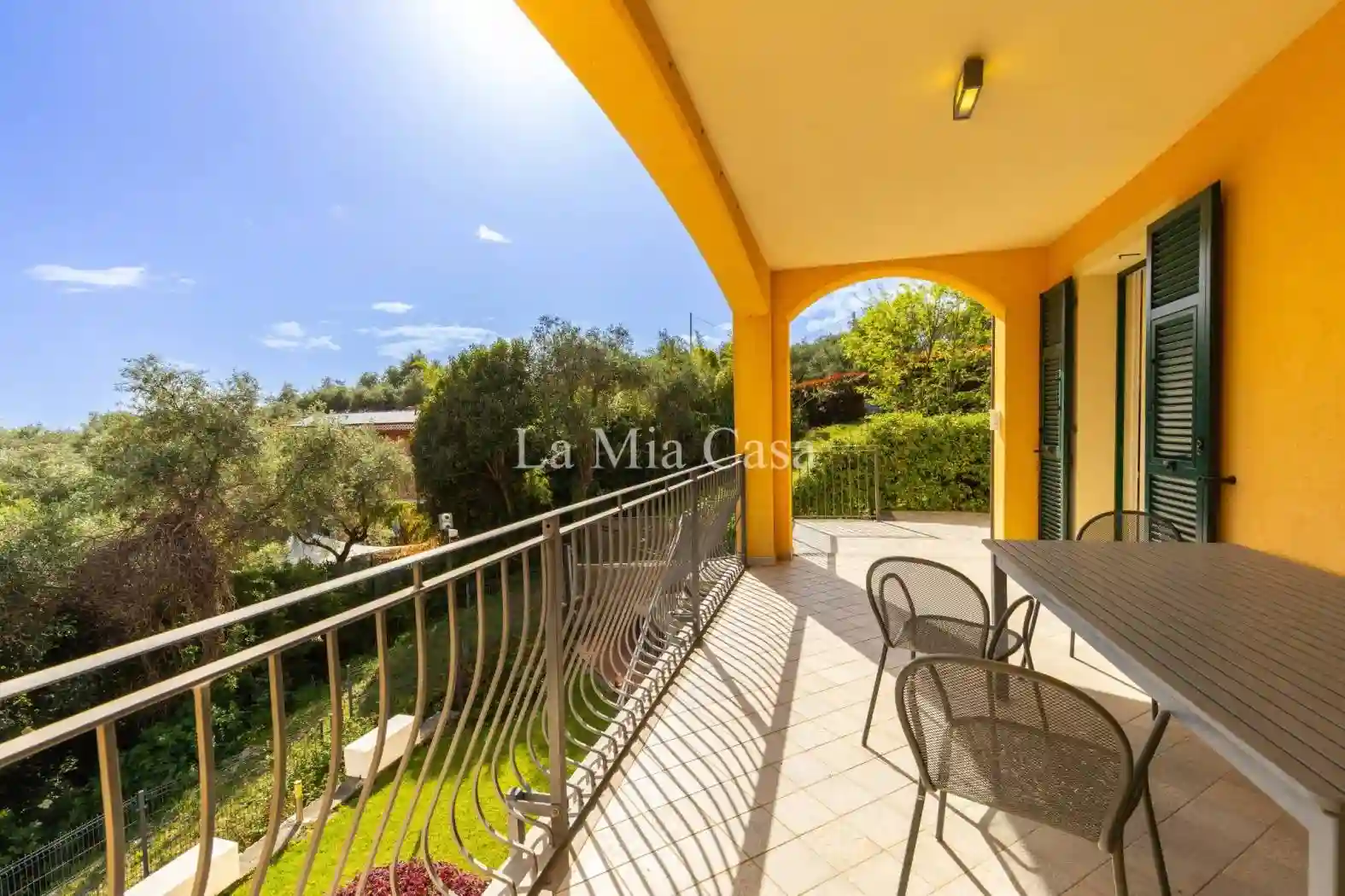 Villa - foto 2