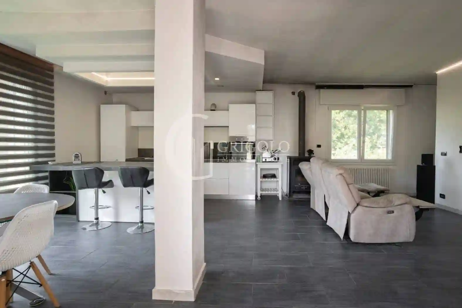Villa - foto 2