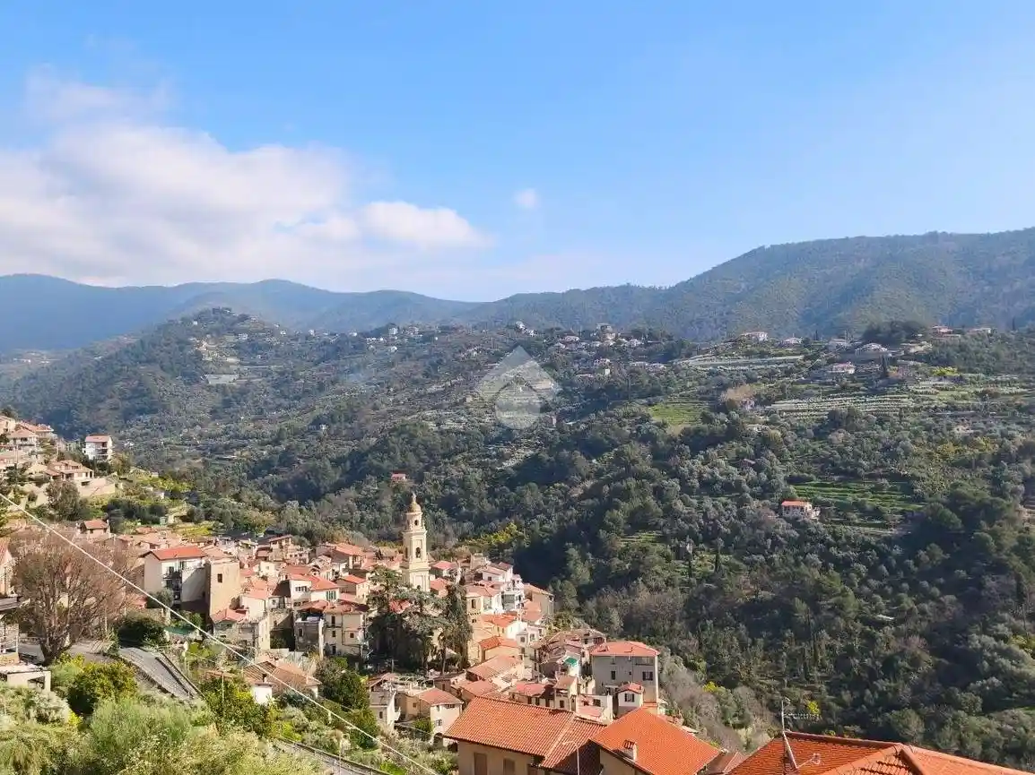 Appartamento in vendita a Vallebona