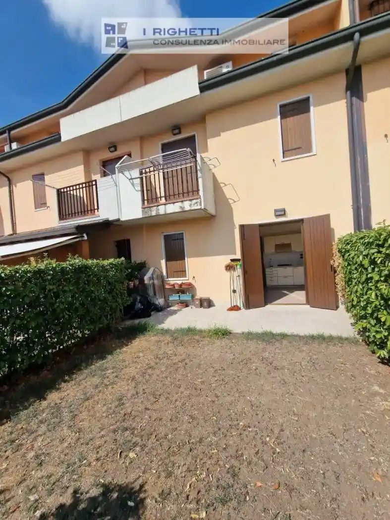 Villetta a schiera in vendita a Verona