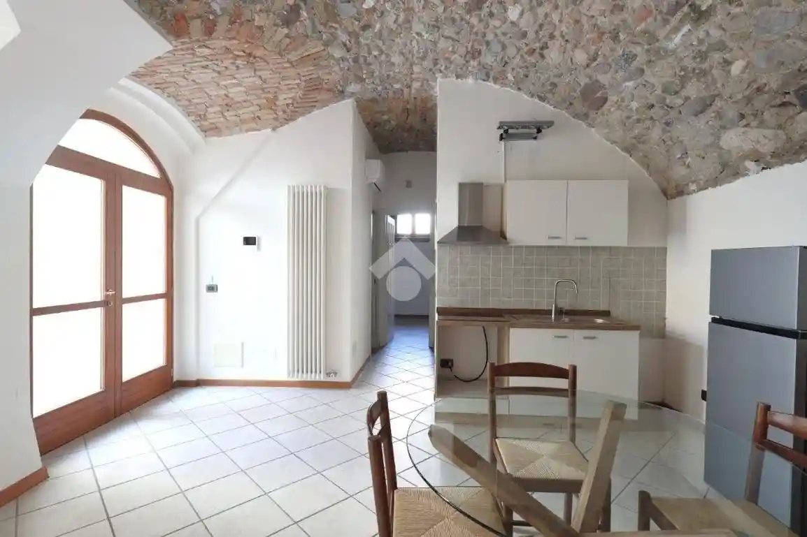 Appartamento in vendita a Lonato del Garda