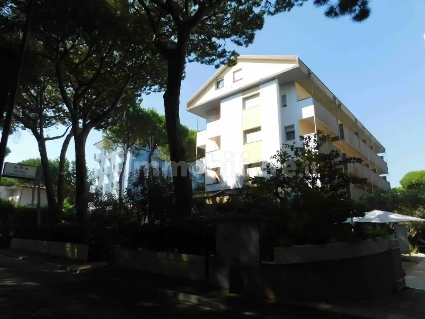 Palazzo - Edificio in vendita a Cervia