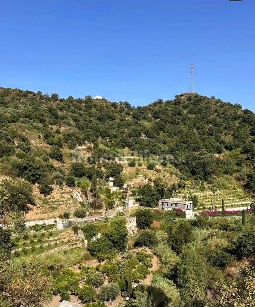 Villa in vendita a Letojanni