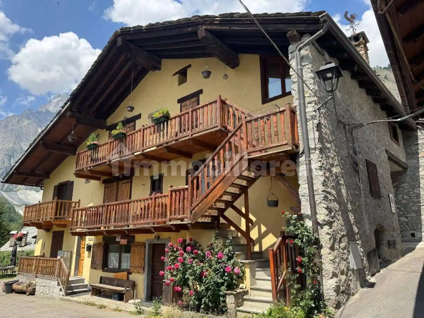 Appartamento in vendita a Courmayeur