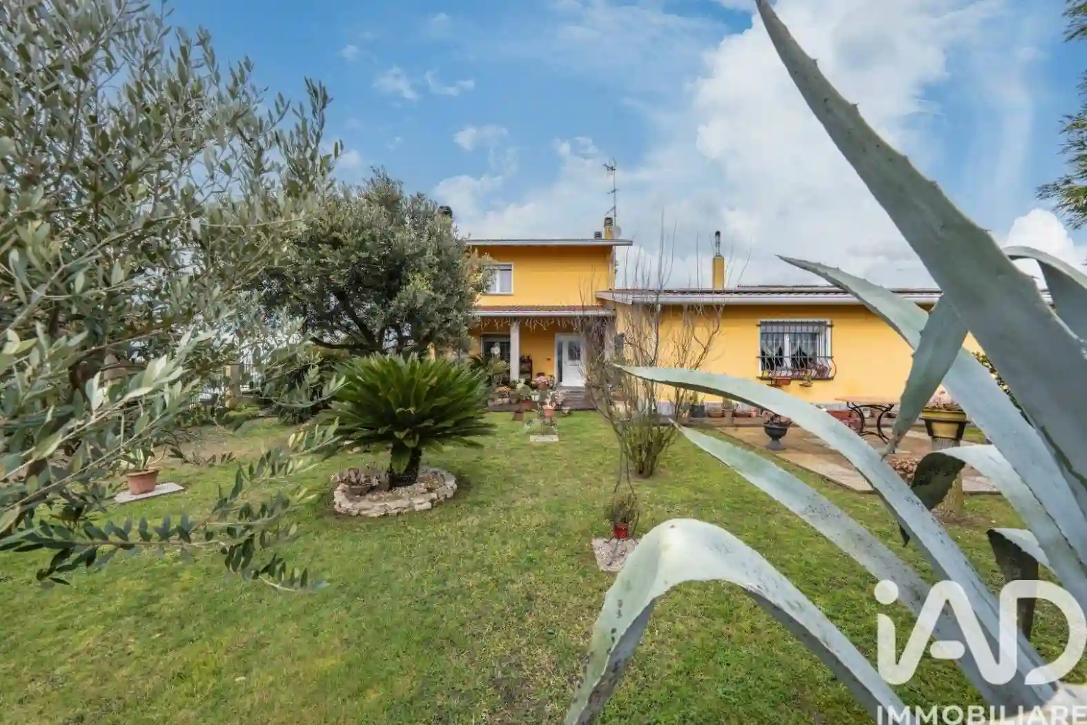 Villa - foto 2