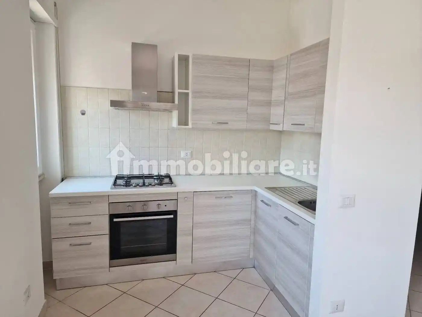 Appartamento in affitto a Guidonia Montecelio