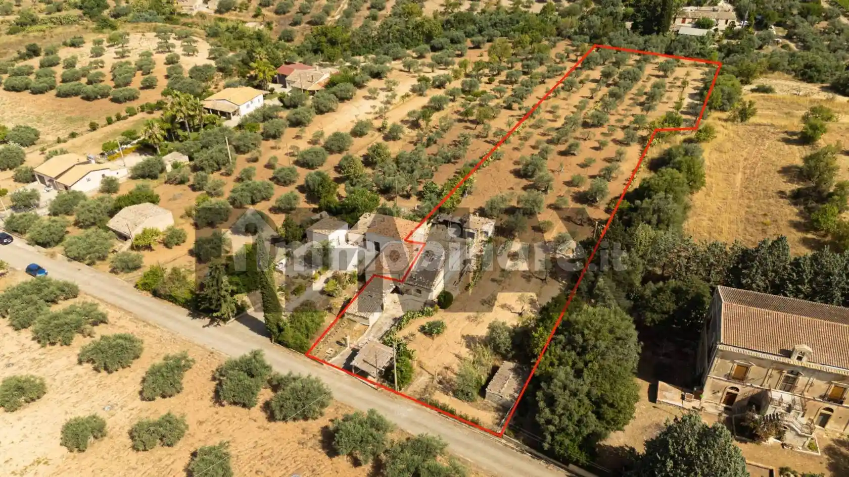 Casa indipendente in vendita a Chiaramonte Gulfi