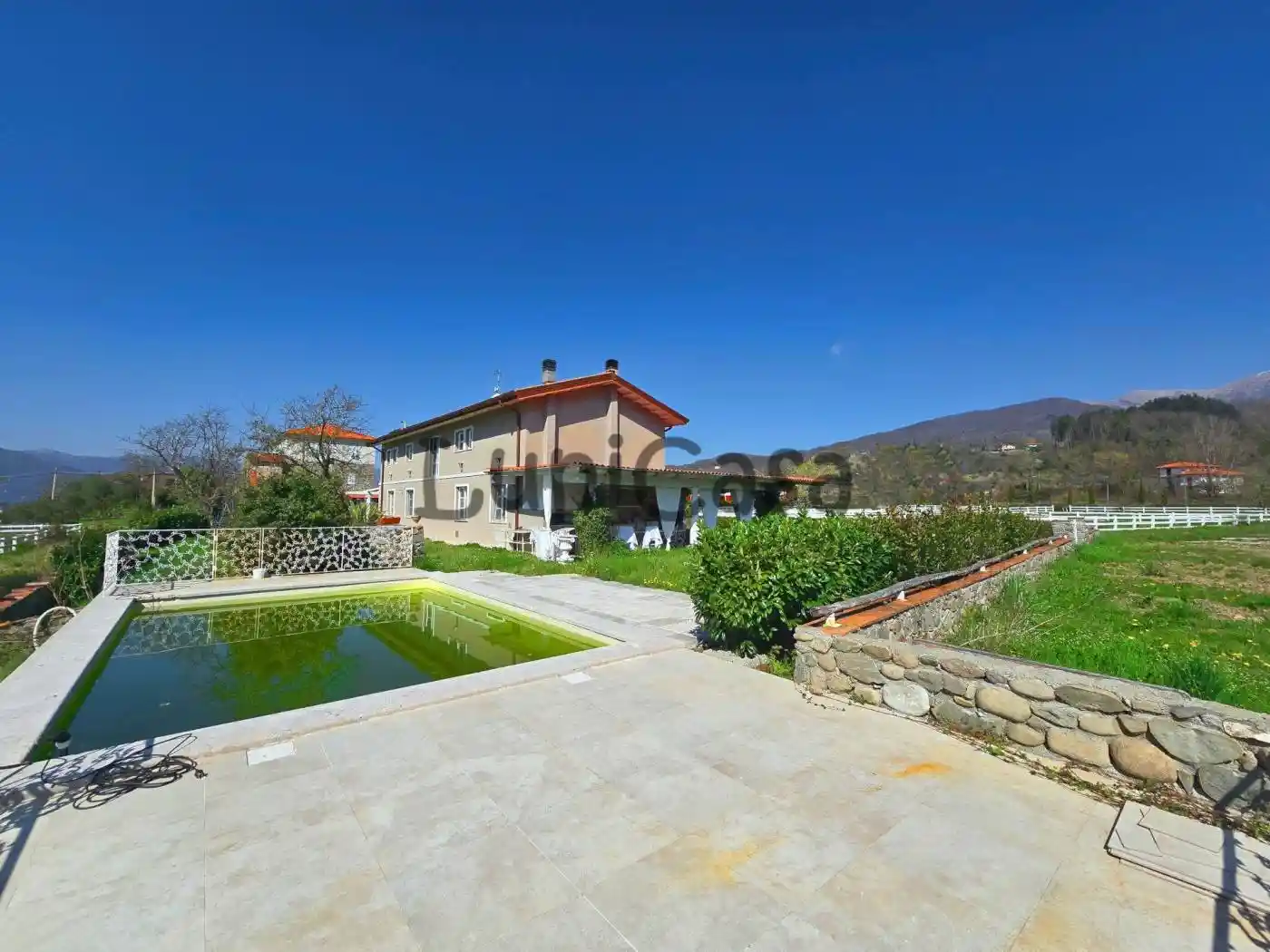 Villa in vendita a Villafranca in Lunigiana