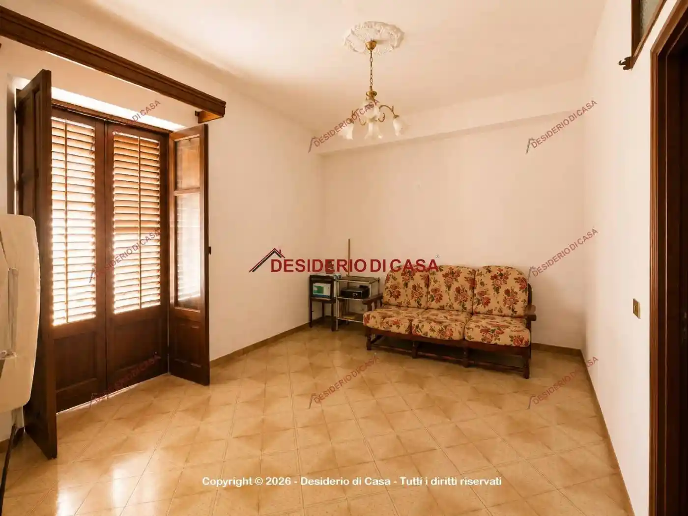 Casa indipendente in vendita a Sciara