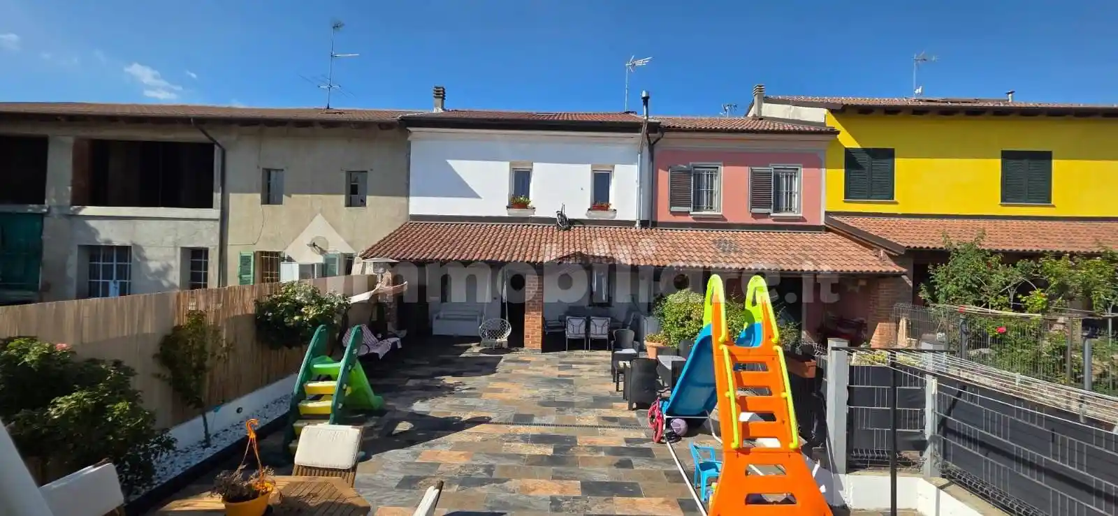 Casa indipendente in vendita a Alessandria
