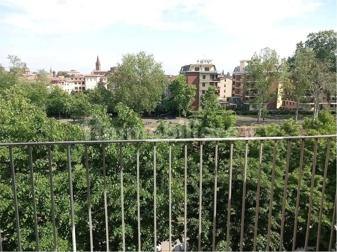 Appartamento in affitto a Piacenza