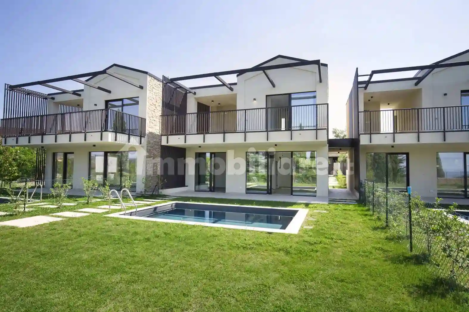 Villa - foto 2