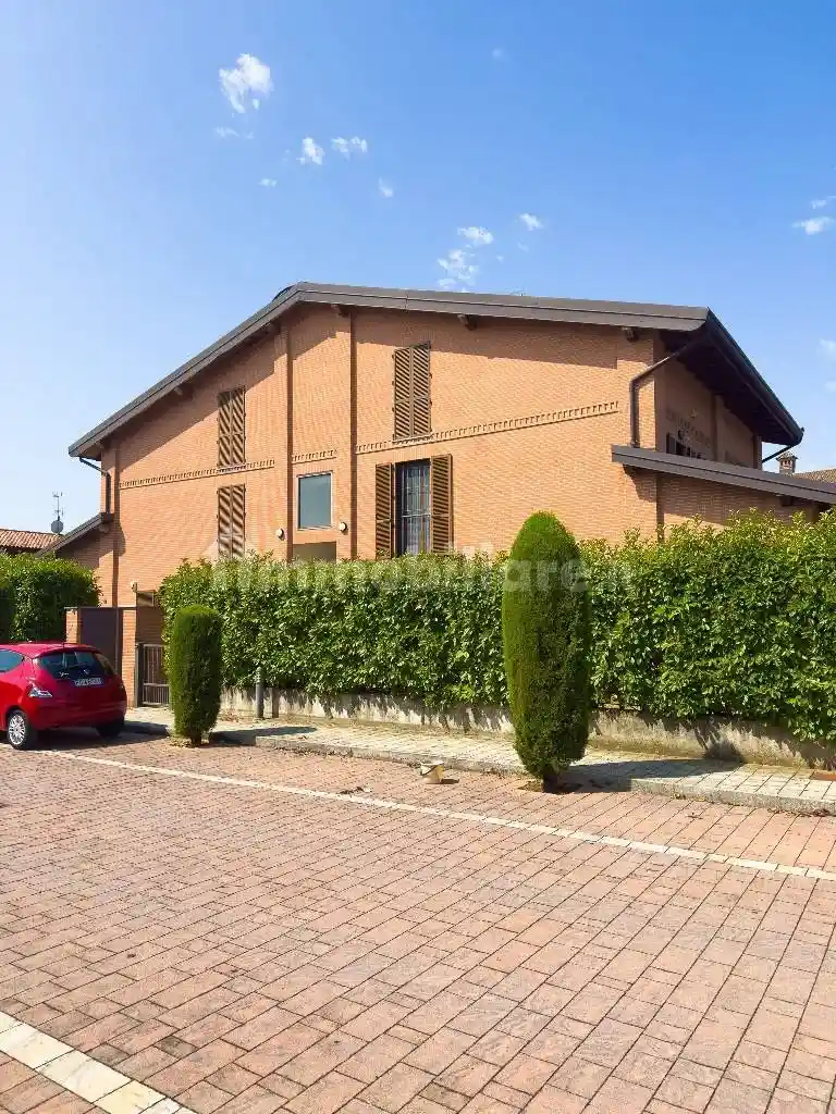 Appartamento in vendita a Borgarello