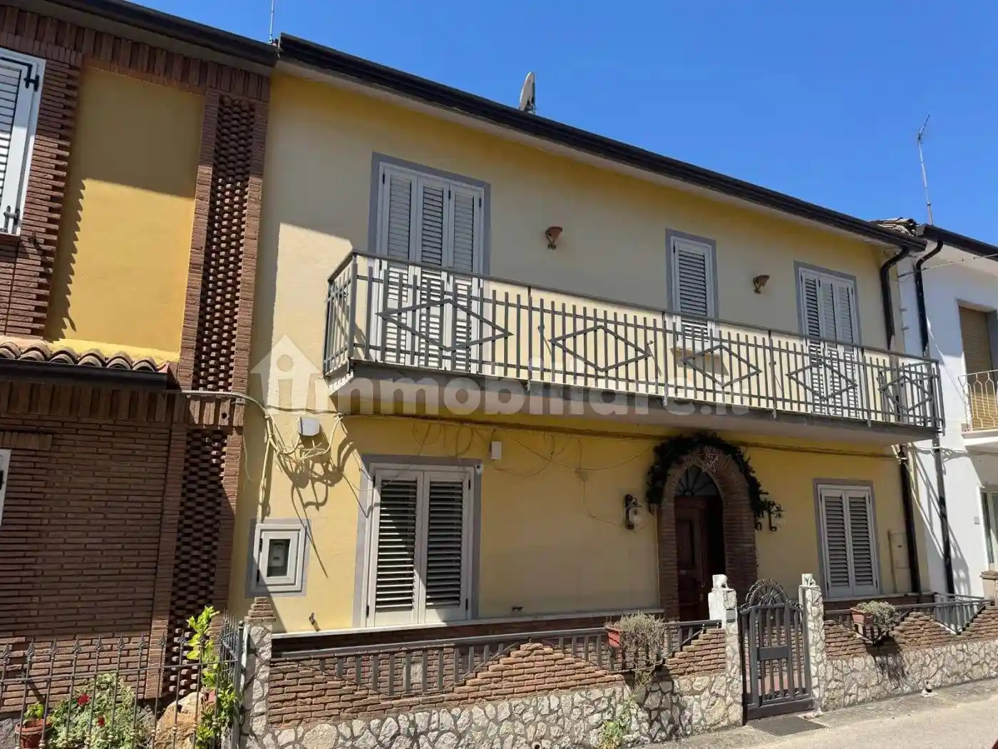 Casa indipendente in affitto a Grottaminarda