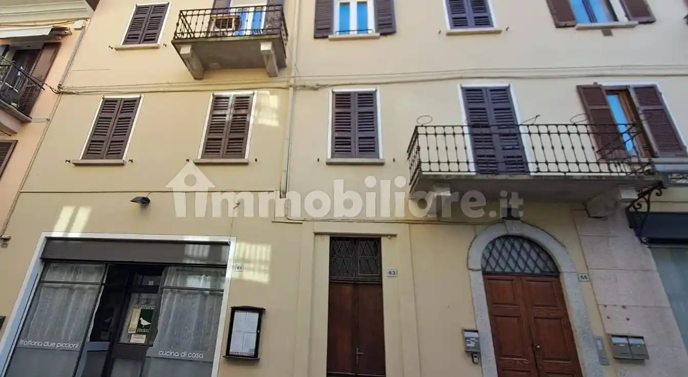 Appartamento in affitto a Stresa