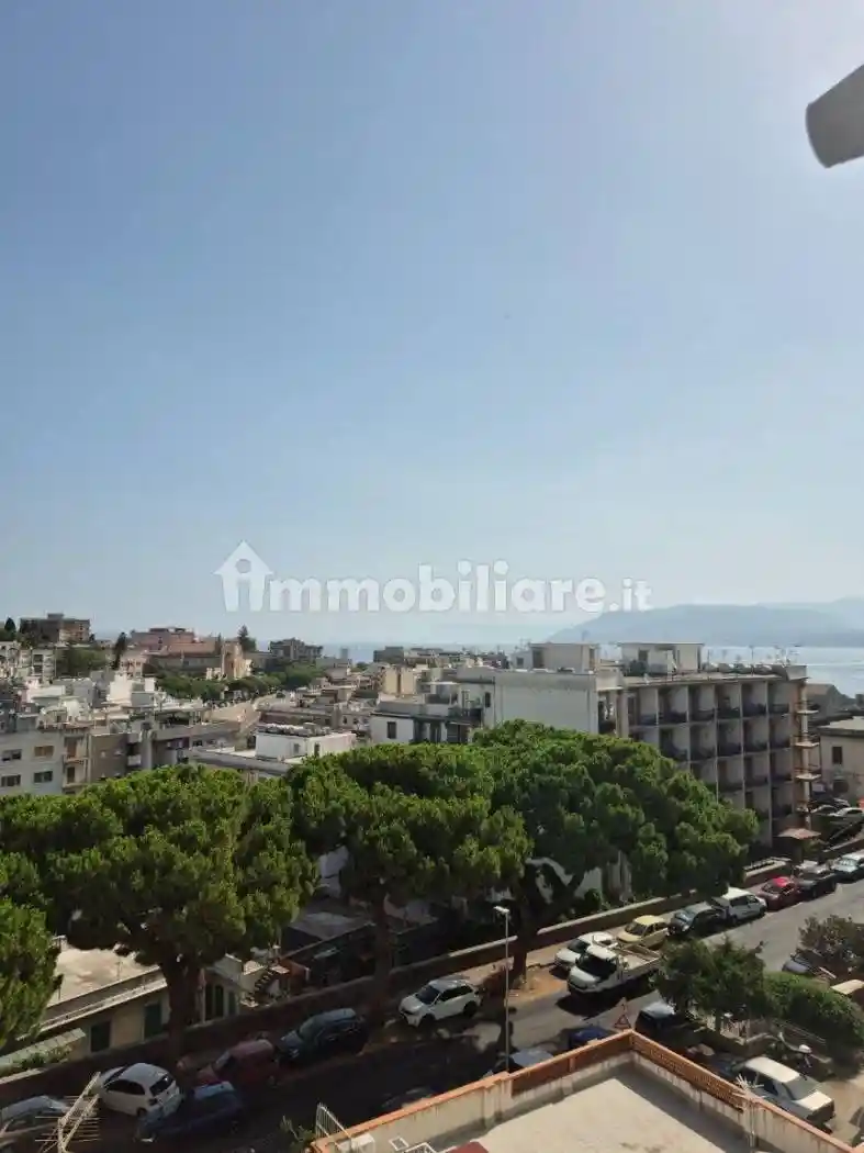 Appartamento in vendita a Messina