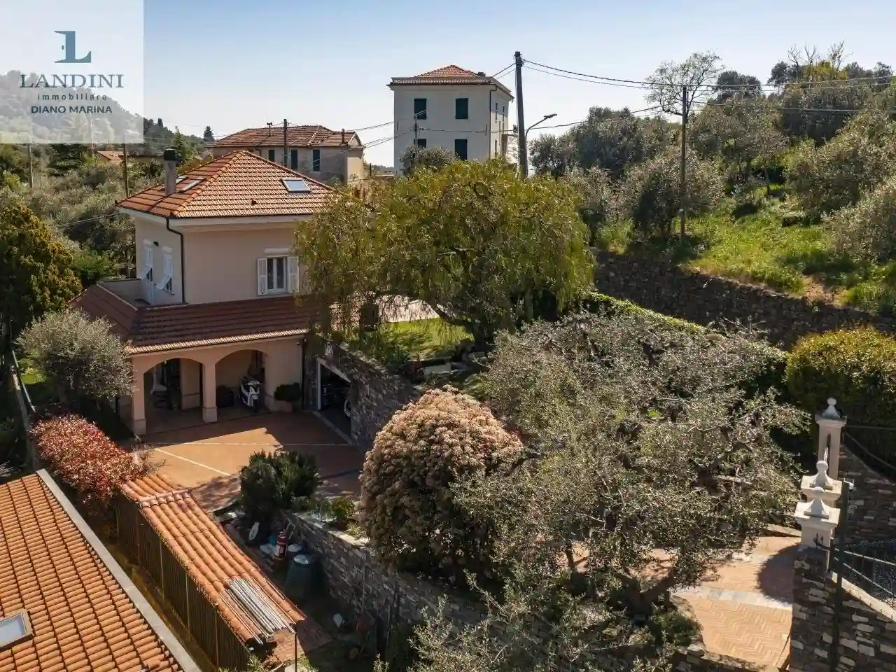 Villa - foto 2