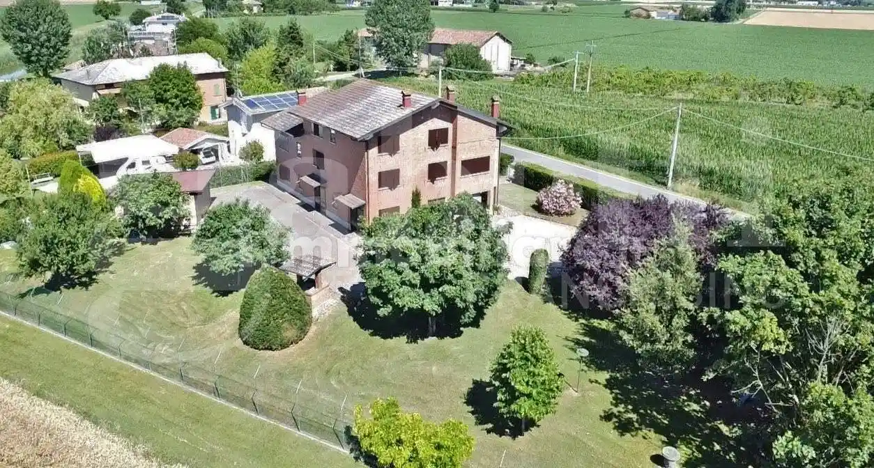 Villa in vendita a San Giovanni in Persiceto