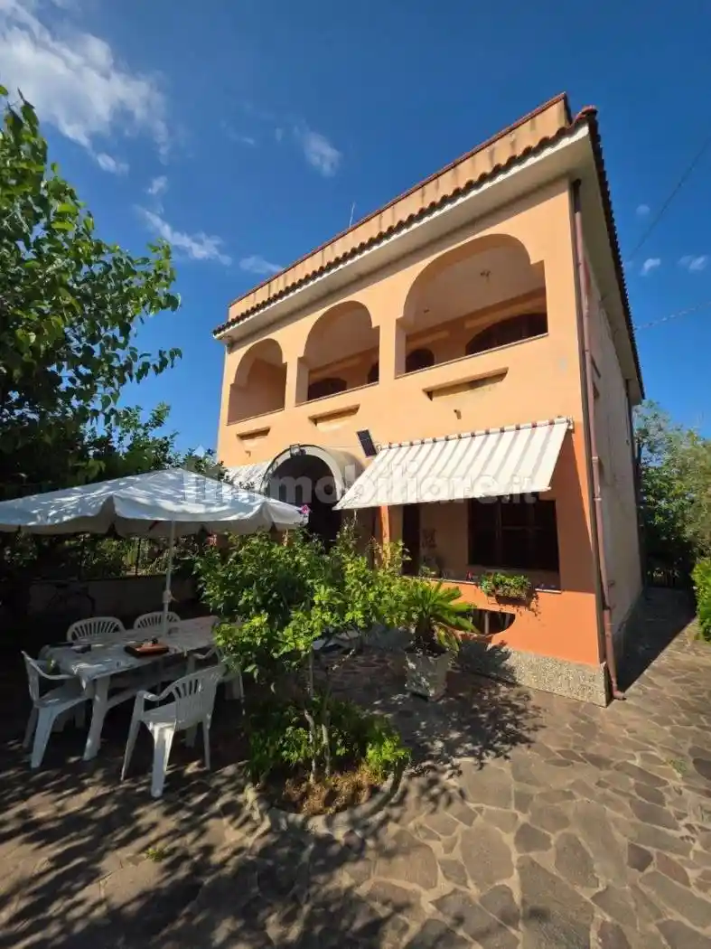 Appartamento in vendita a San Sostene