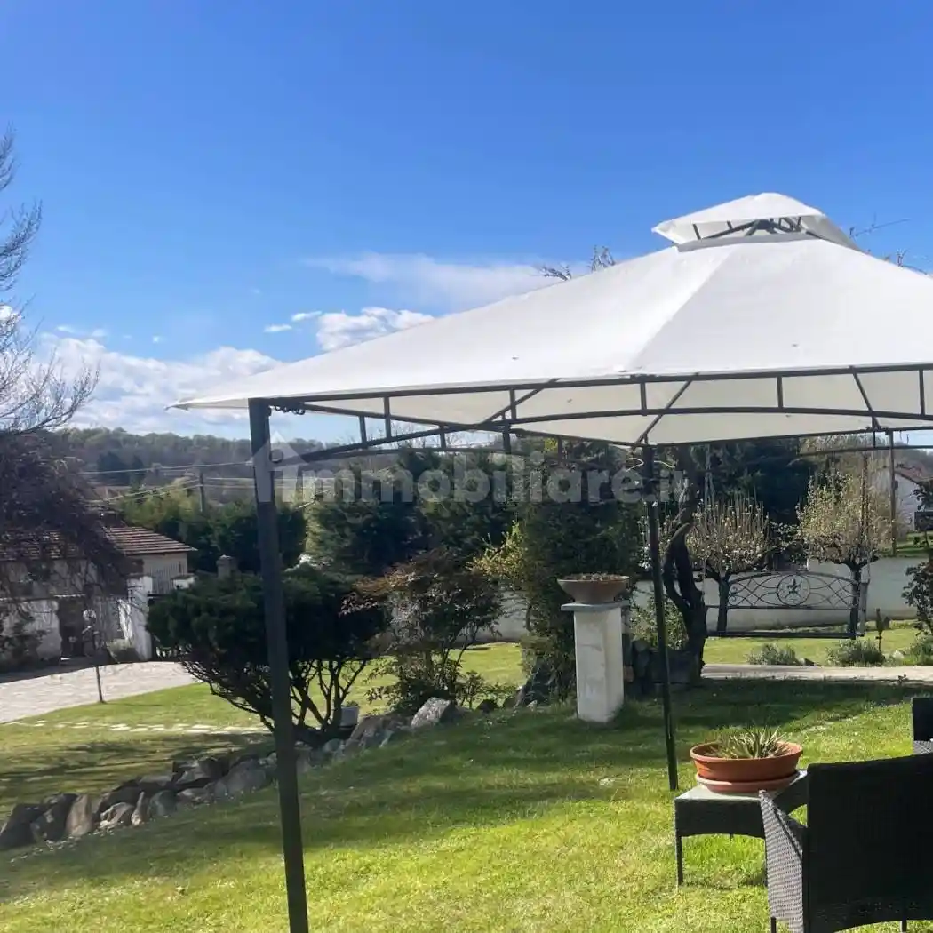 Villa in vendita a Asti