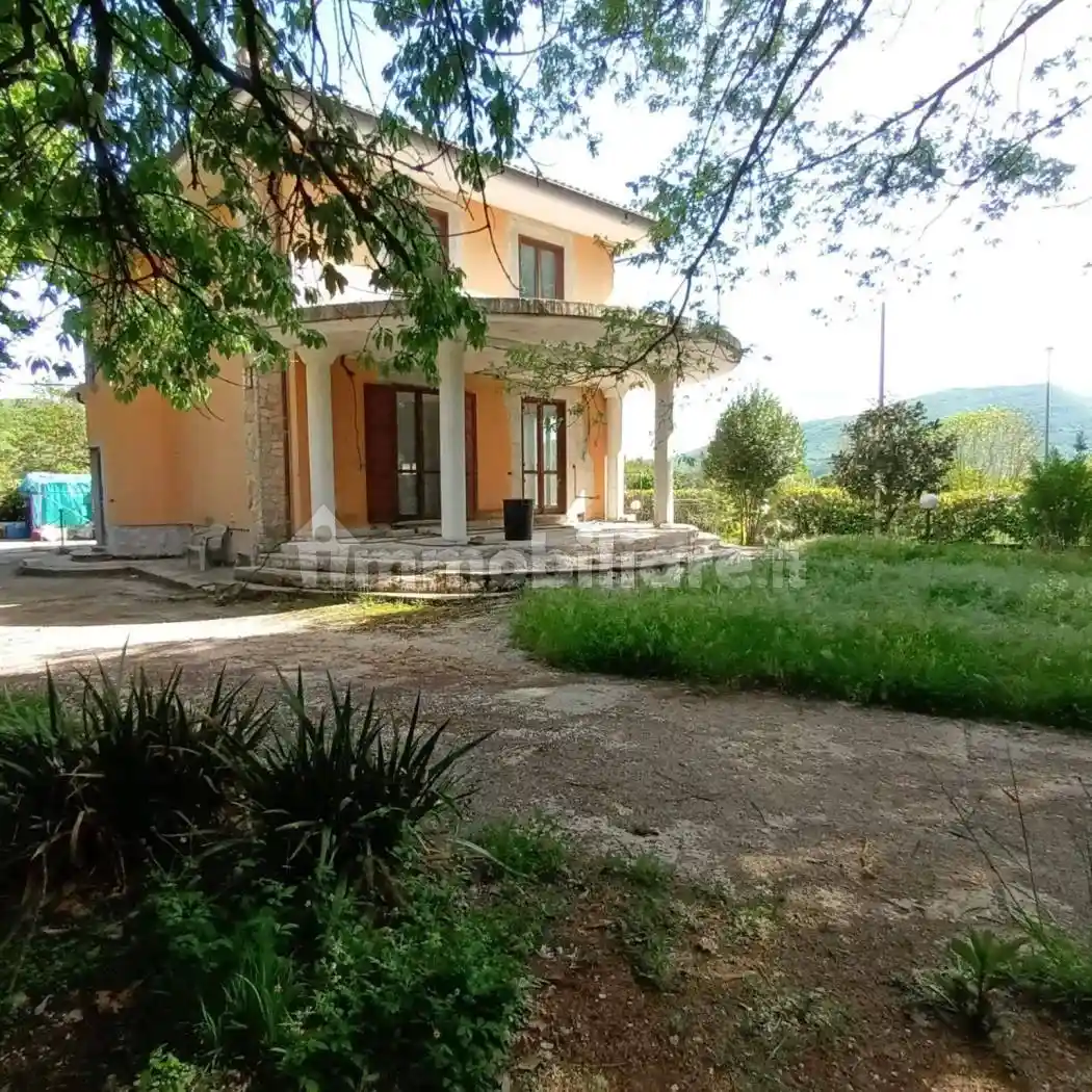 Villa in vendita a Fiuggi
