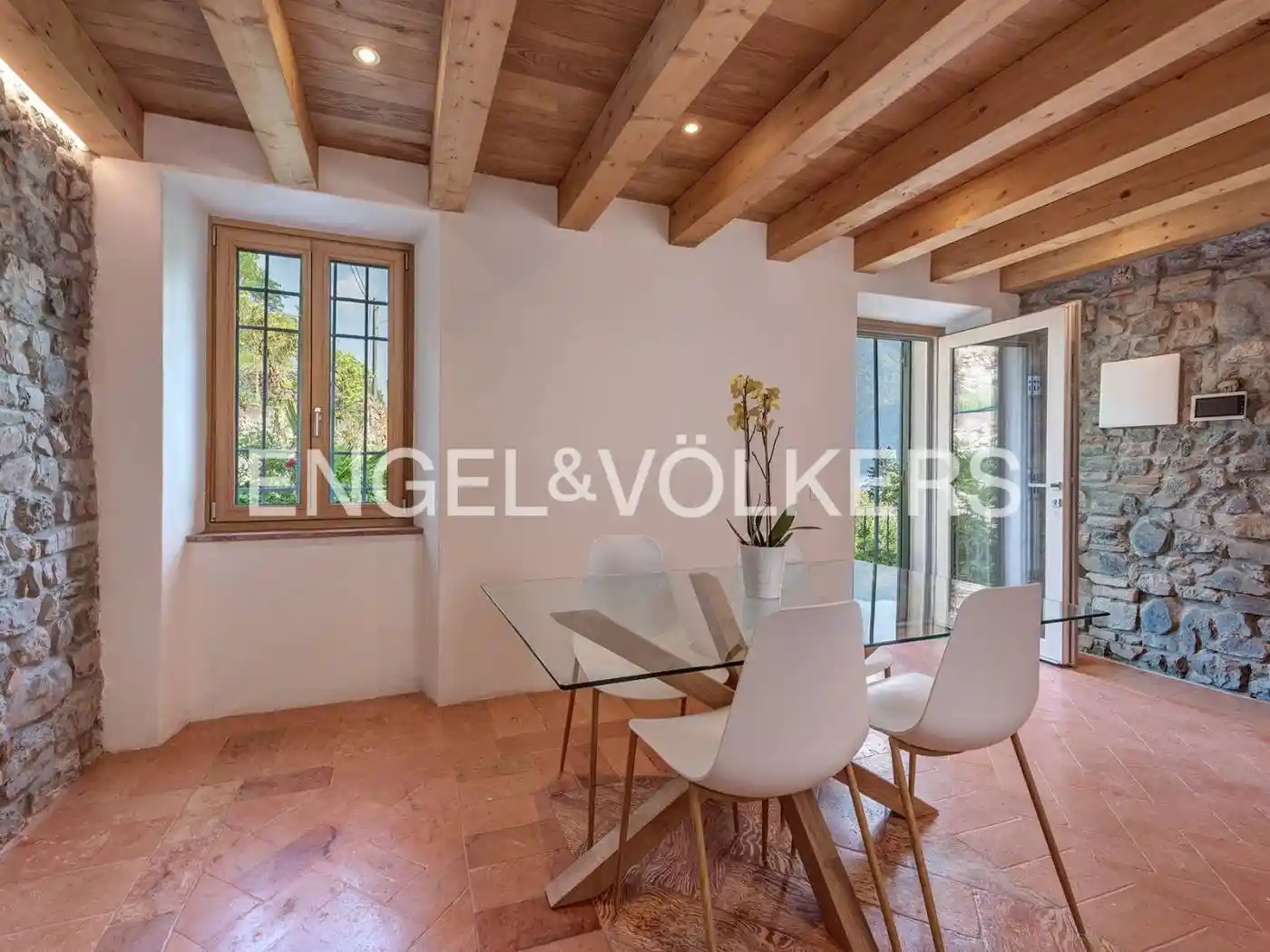 Casa indipendente in vendita a Valsolda