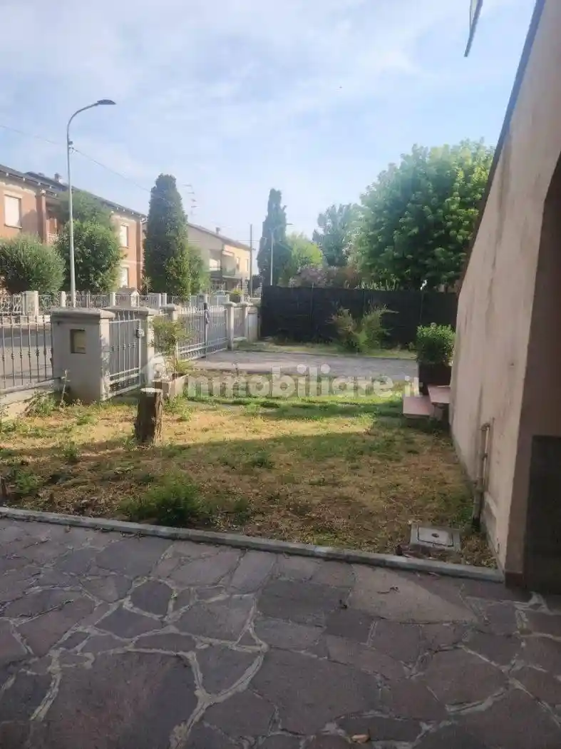 Casa indipendente in vendita a Poviglio