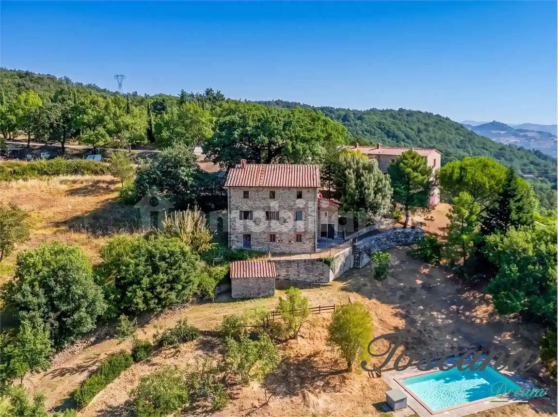 Appartamento in vendita a Castelnuovo di Val di Cecina