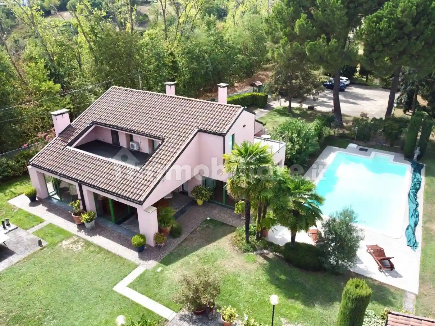 Villa - foto 2