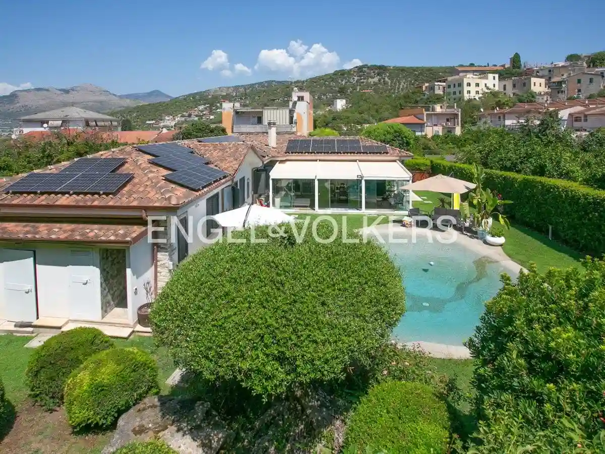Villa - foto 5
