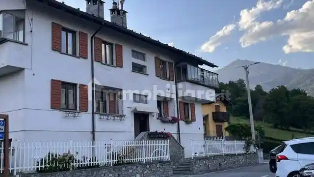 Appartamento in vendita a Gignod