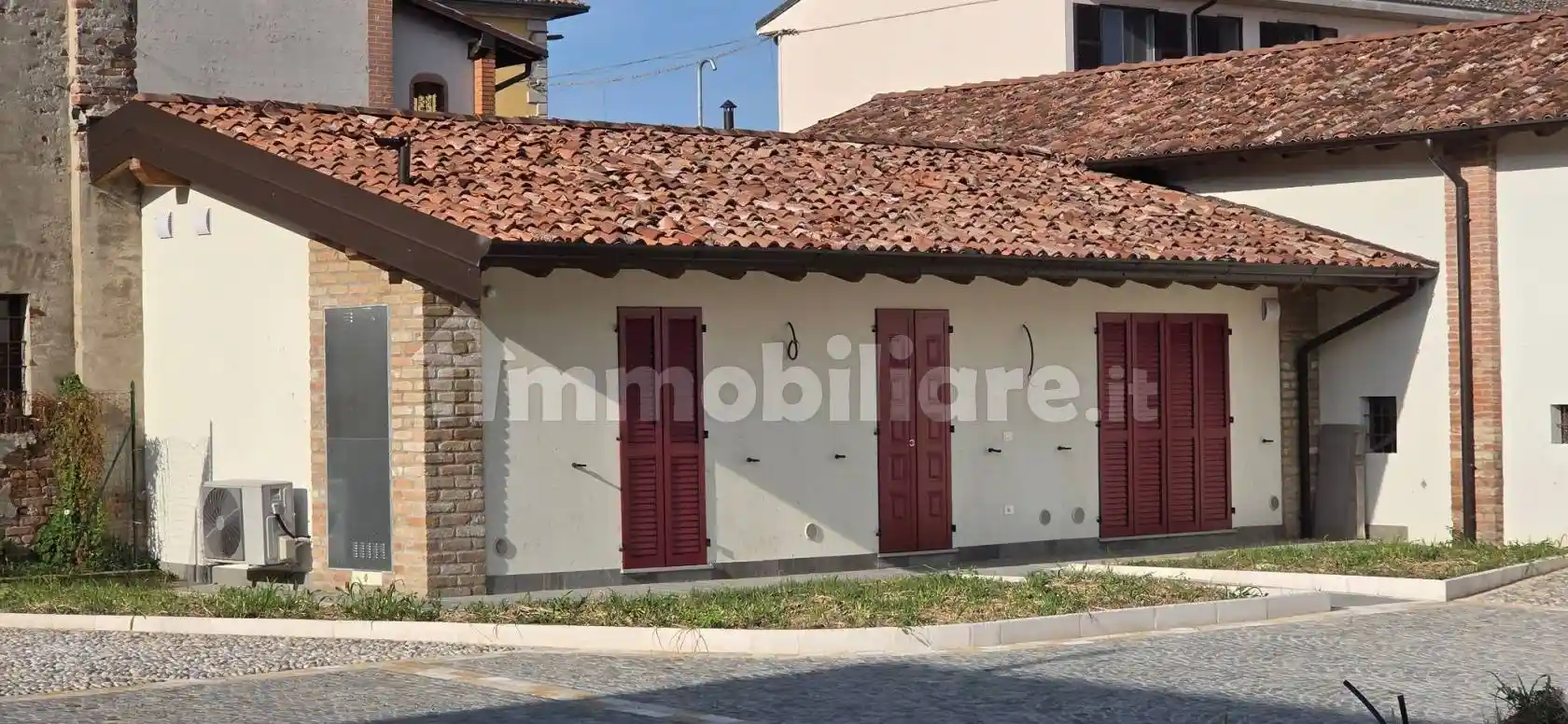 Villa in vendita a Castelleone