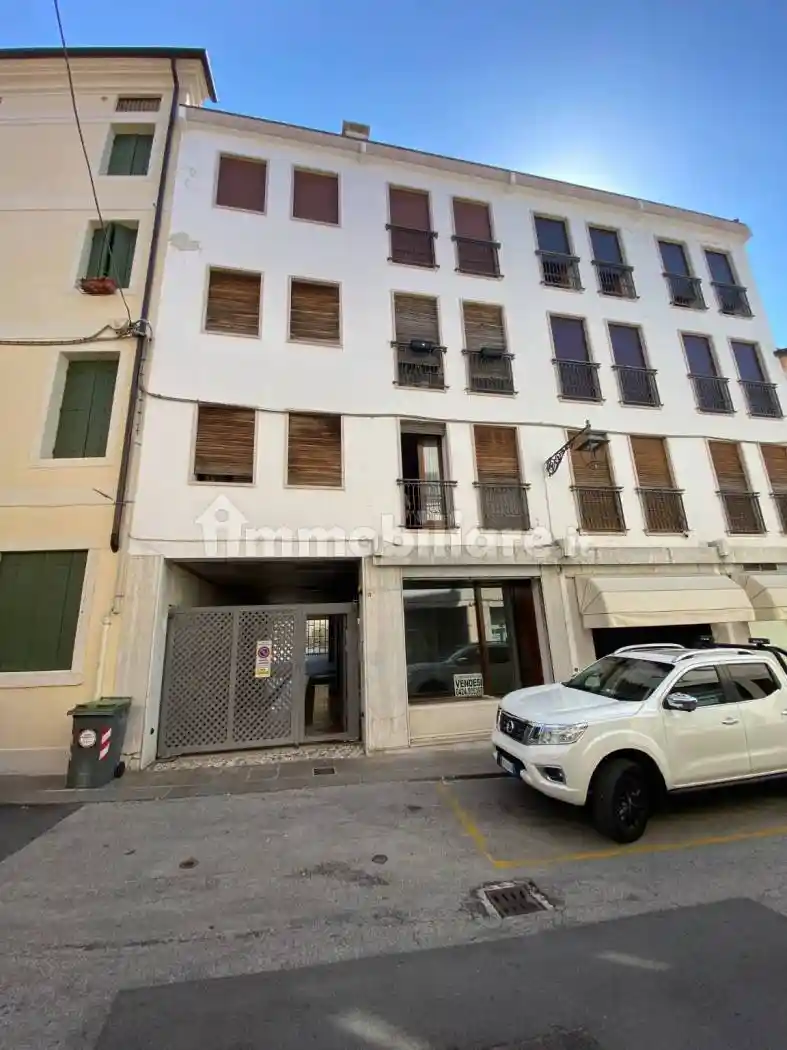 Appartamento in vendita a Bassano del Grappa