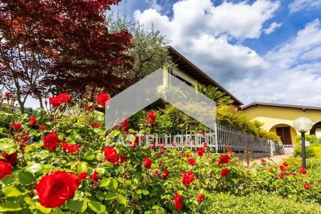 Appartamento in affitto a Padenghe sul Garda