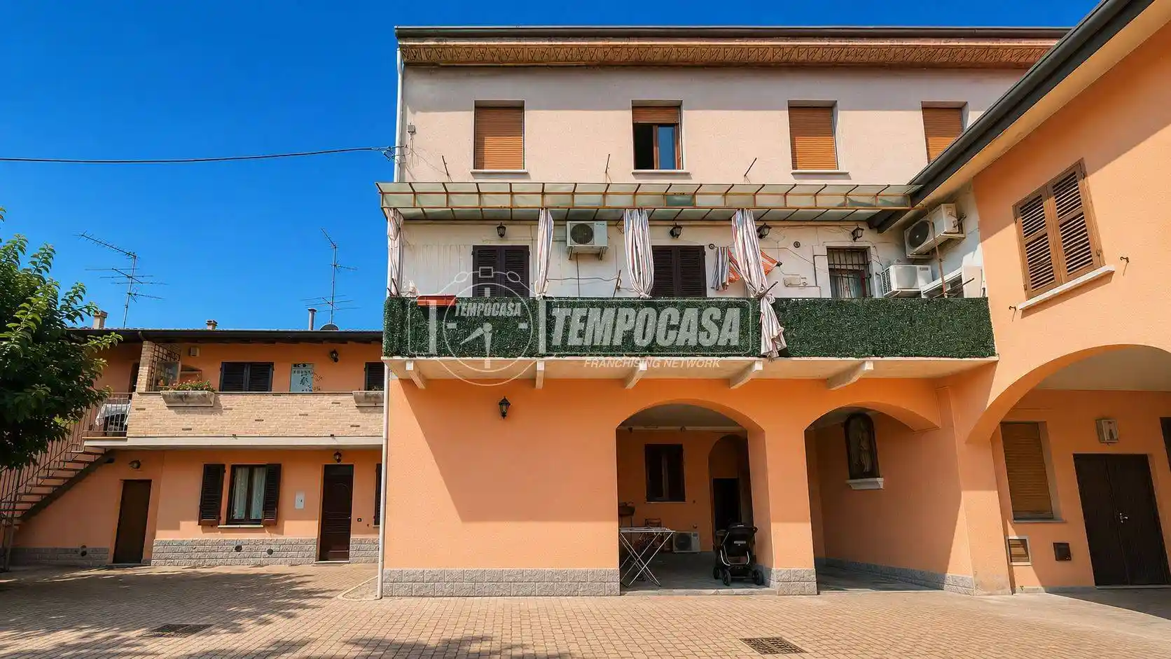 Appartamento in vendita a Varedo