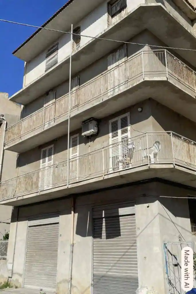 Palazzo - Edificio in vendita a Licata