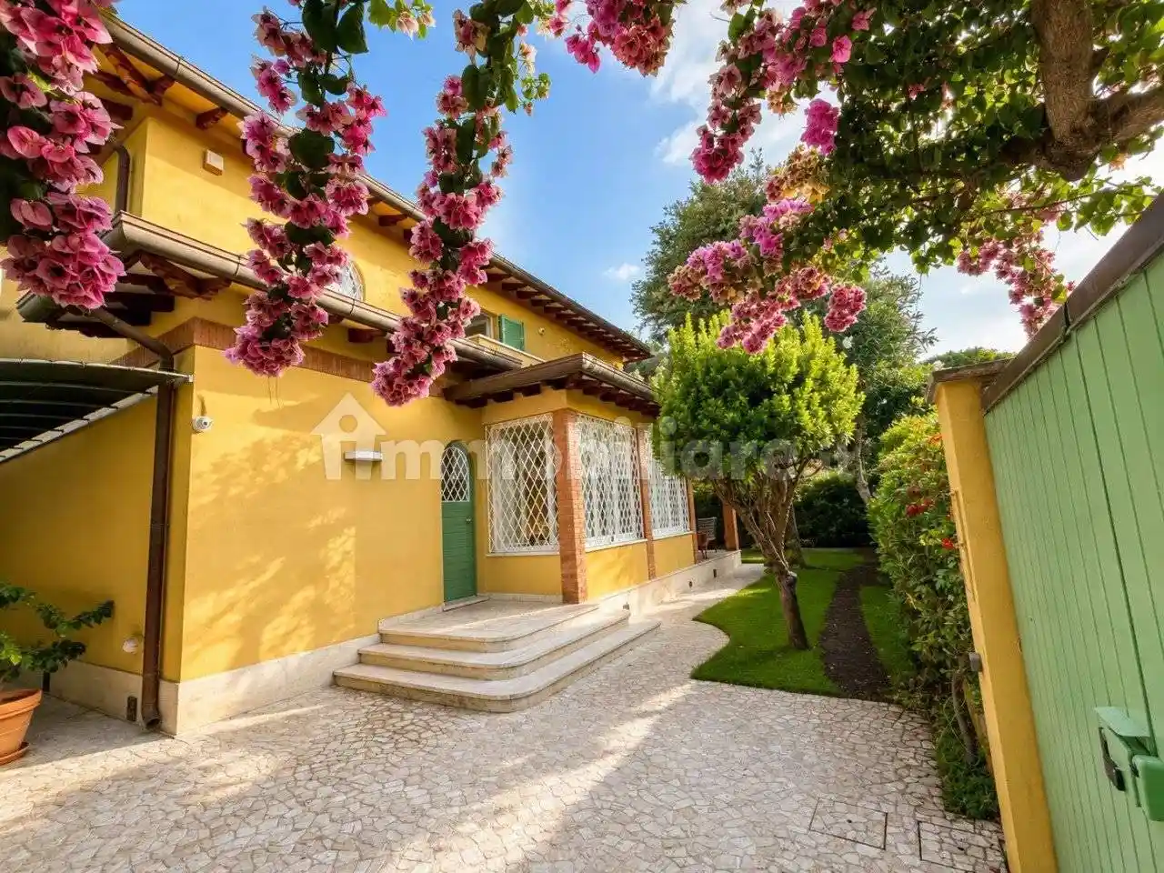 Villa in vendita a Pietrasanta